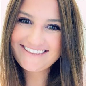 Meet your Posher, Katrina